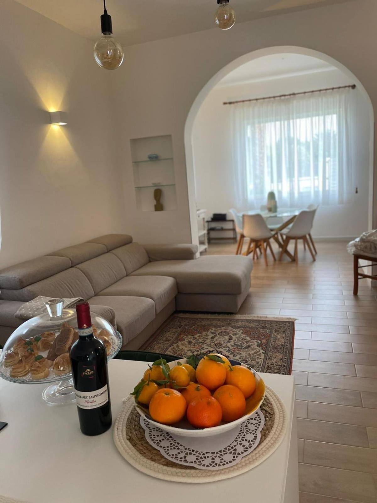 Villa I Mori Di Noro Valderice Exteriér fotografie