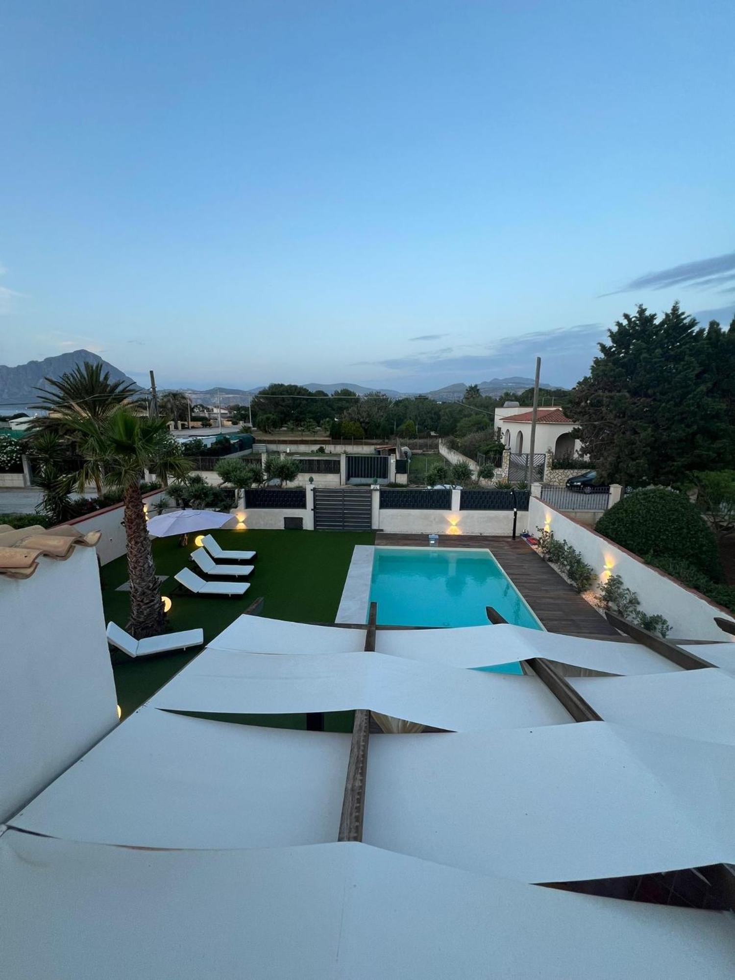 Villa I Mori Di Noro Valderice Exteriér fotografie